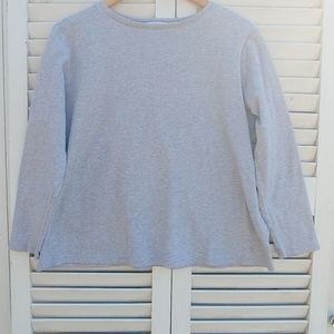 Grey long sleeve shirt